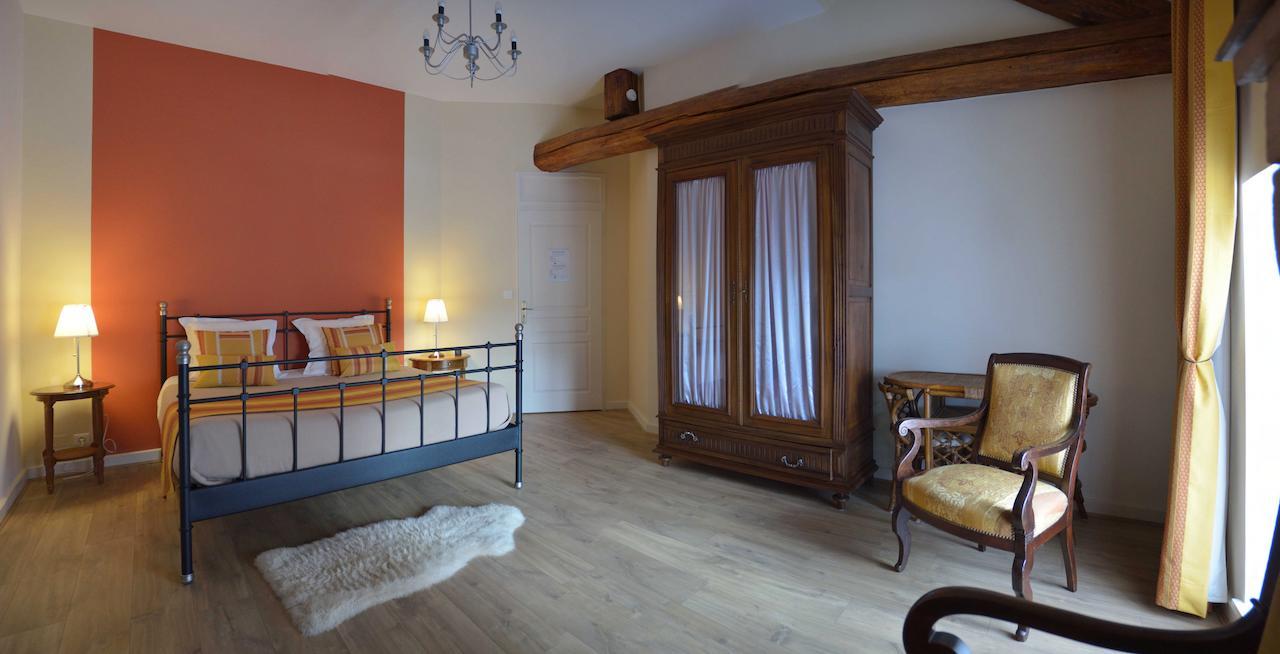 Chambre D'Hotes Le Jardin Des Pierres Dorees Marcy ห้อง รูปภาพ